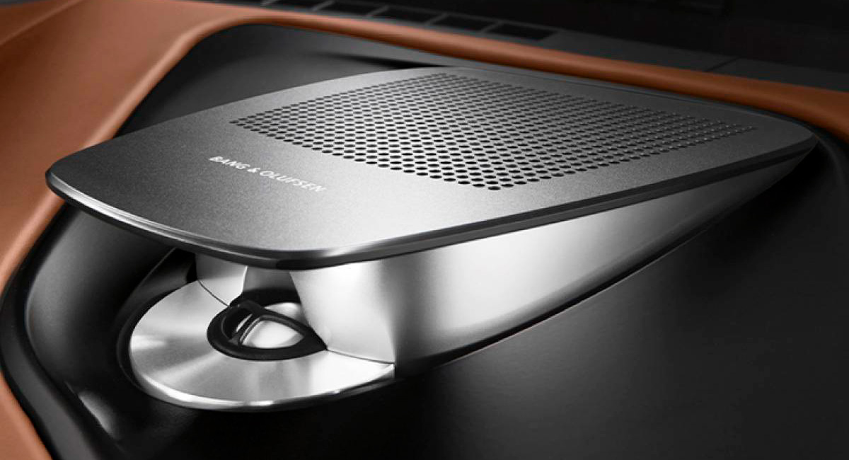 Acura y Bang & Olufsen